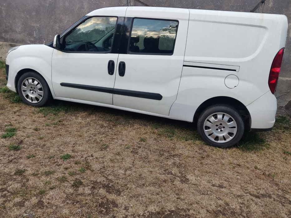 Fiat doblo 2012 aer condiționat funcțional.