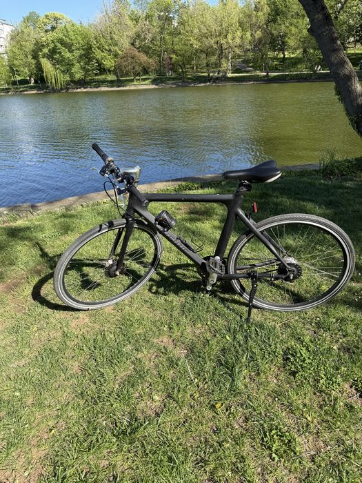 Bicicleta 28” aluminiu Broadway Avenue