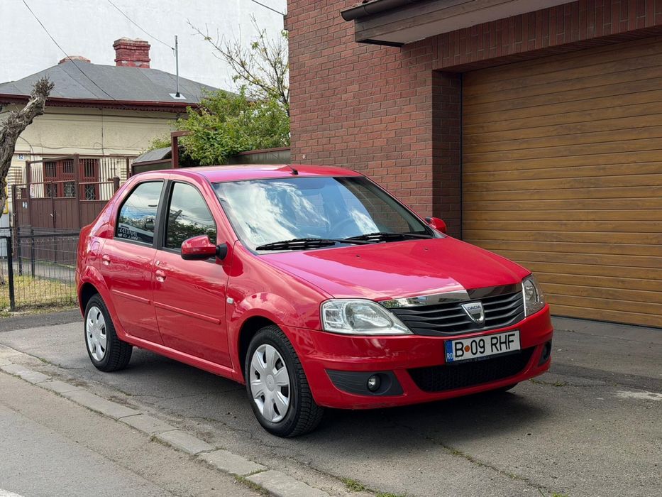 Dacia Logan 2009 cu doar 80.000KM 1.6MPI 90cp ! PRIMUL PROPRIETAR DE NOUĂ