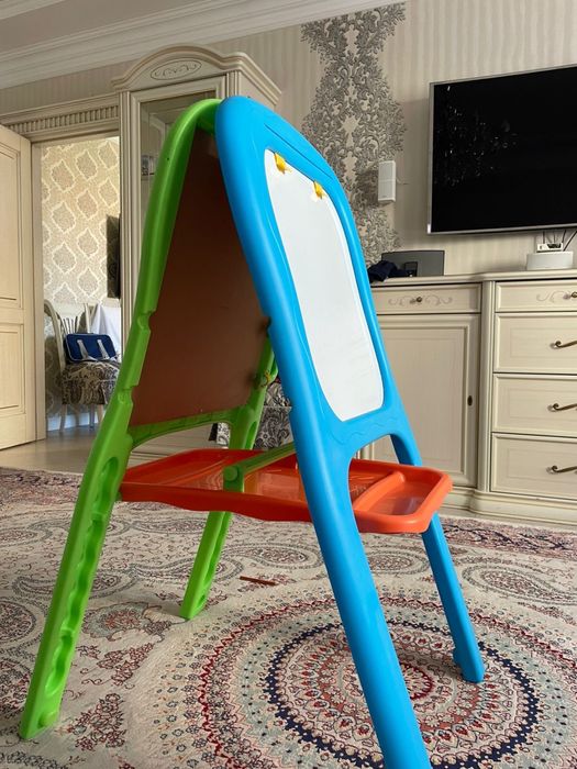 Дет мольберт