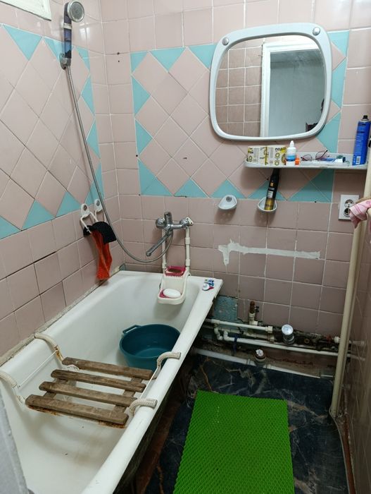 Продам квартиру в Караганде