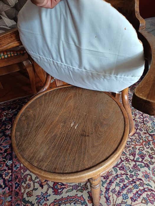 Ретро/старинни столове