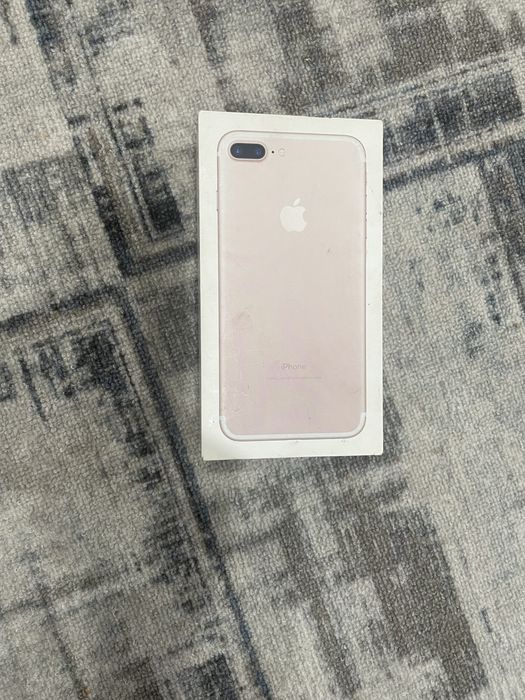 Айфон 7 Plus все работаеть отлично