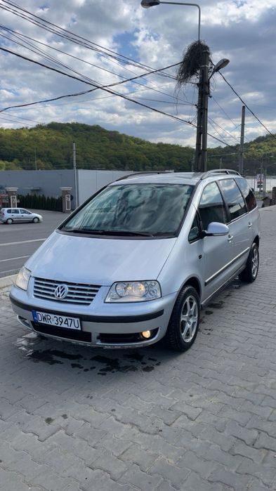 Vând sau schimb Vw Sharan 1.9 131 cp 2005 acte de polonia valabile