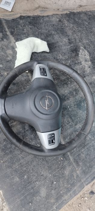 Волан Opel korsa d/огледало/платка заден ляв стоп