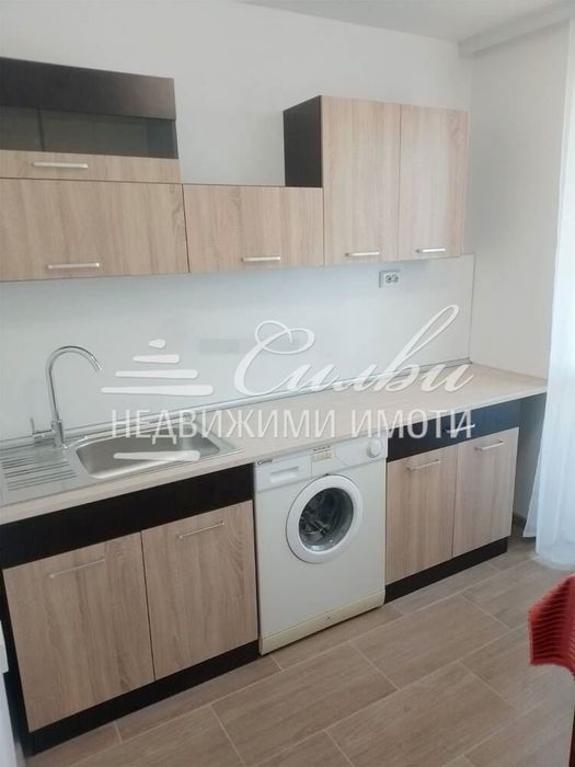 Дава се под наем Двустаен апартамент в Шумен, Тракия - 60 кв.м за 229.5 € - Снимка #1