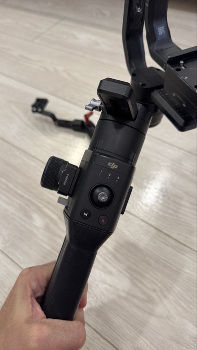 Стабилизатор DJI Ronin S