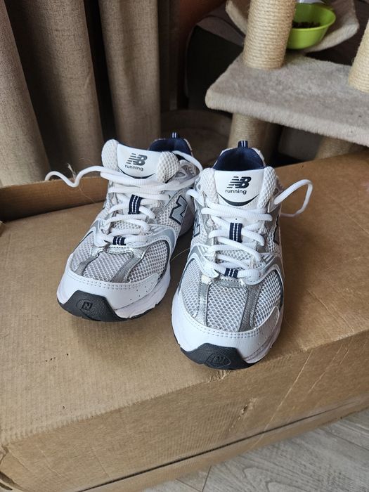 NEW BALANCE маратонки 38