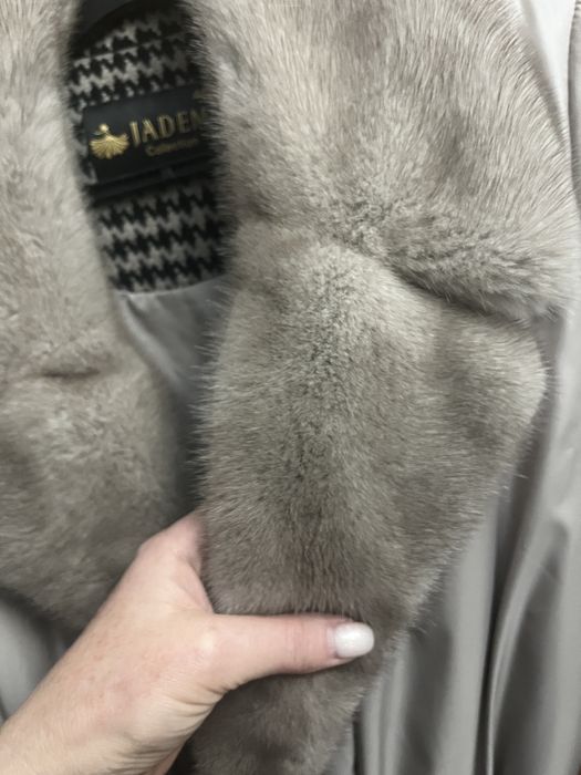 Продам пальто  зима, осень