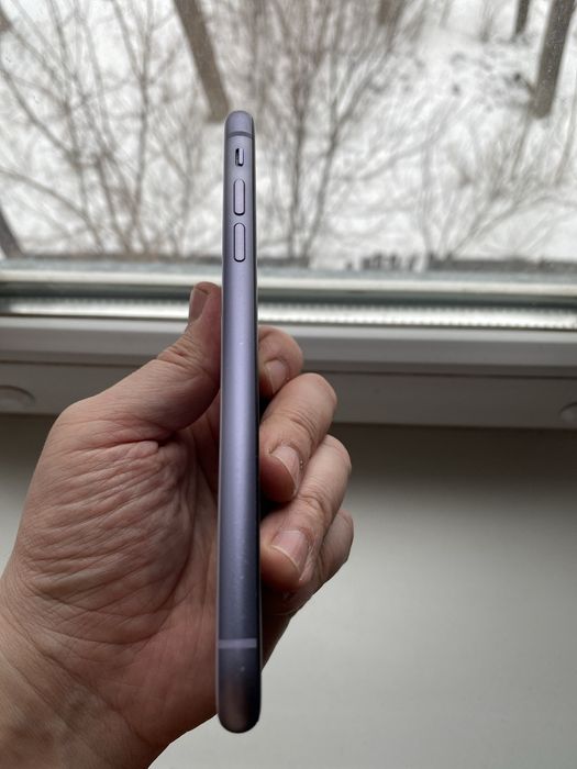Продаю Iphone 11 64 гб