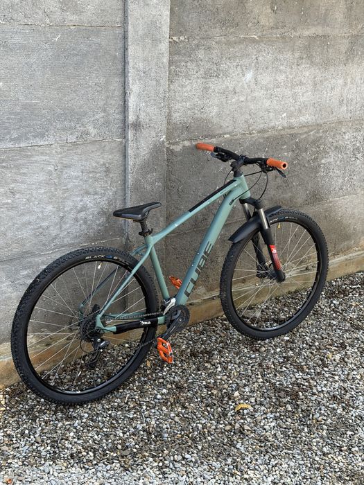 Cube Aim Pro – Mărime L, roți 29”,orange olive