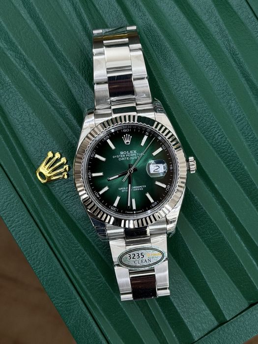 Rolex Date-Just 41mm Ombre Green Dial Cal 3235