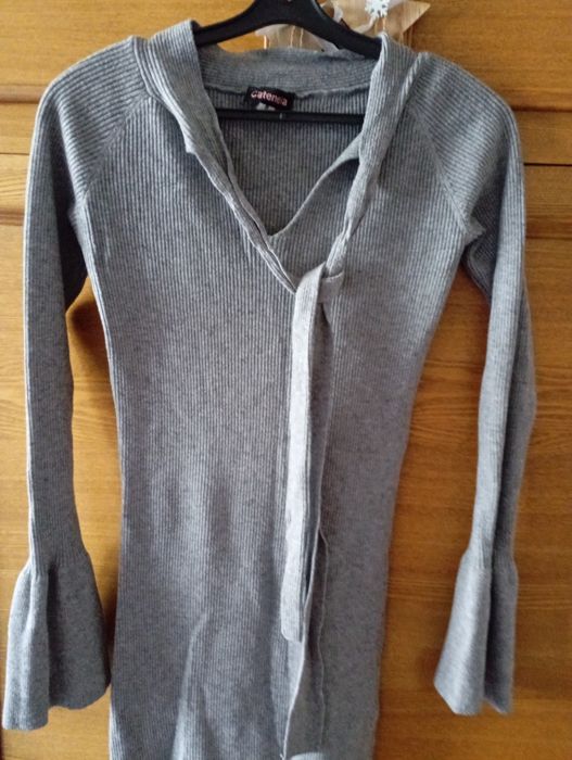 Продам женские вещи ( много)