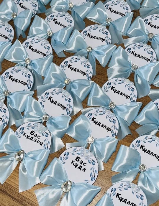 үкі. құдалар төсбелгі, қыз ұзату. үкілі брошь