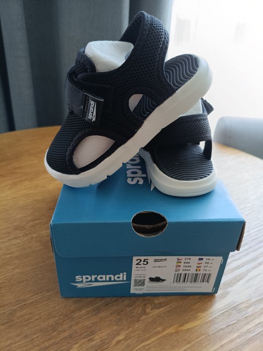 Нови сандали Sprandi! 25 рр
