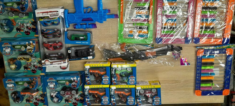 Продавам детски играчки