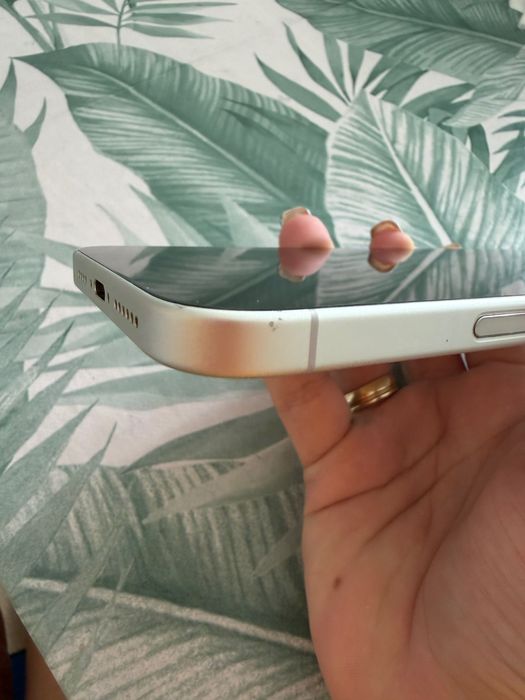 iPhone 16 plus 128 GB