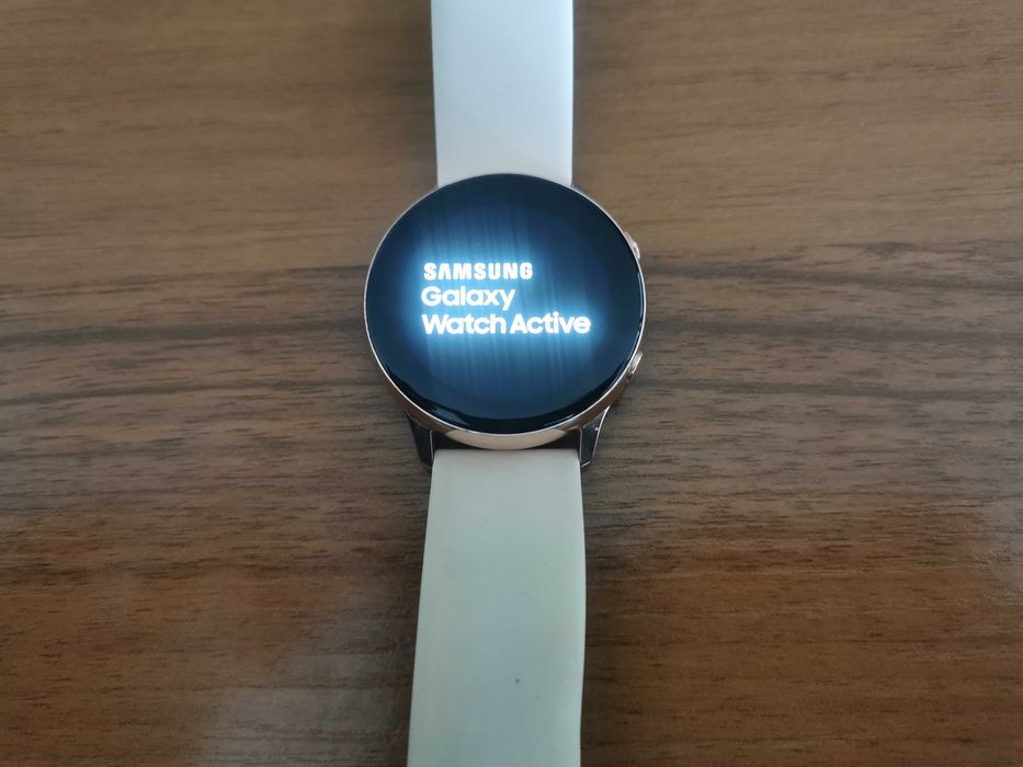 [ТОП] Samsung galaxy watch active 2 дамски + две метални каишки бонус