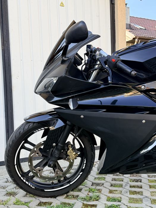 Yamaha Yzf R125 (a1 16 ani )(nu , ktm suzuki,honda, kawasaki,)