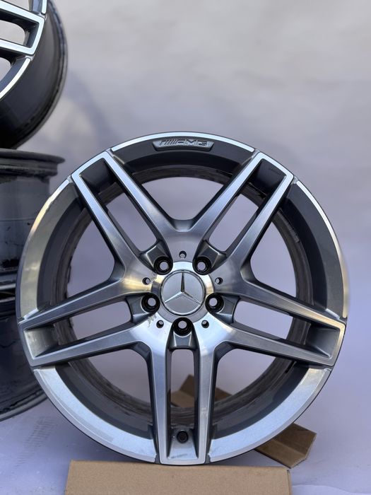 Оригинални джанти 19 цола amg 5x112 w222