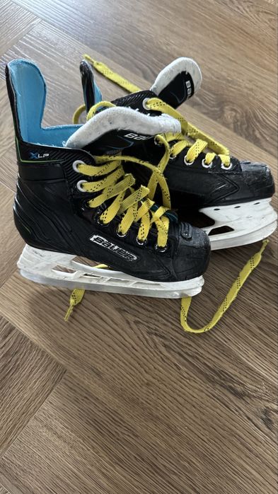 Детские хоккейные  коньки Bauer 5-7 лет