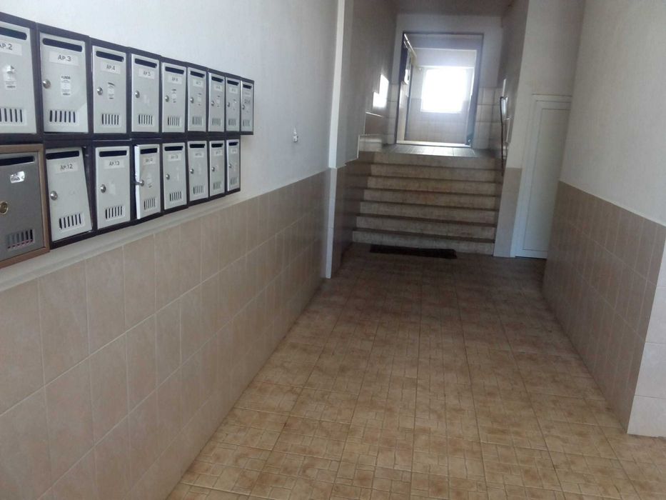 Vând apartament cu 1 camera cu balcon, ascensor zona 300, Bila