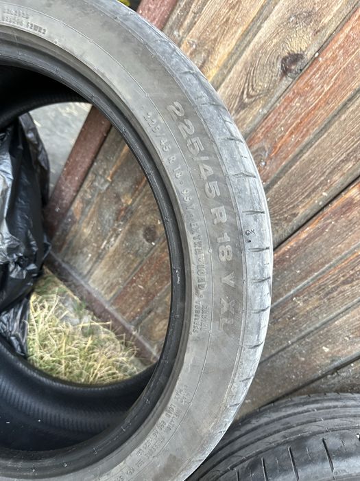 Hankook RFT RSC  Ventus 225/45/18