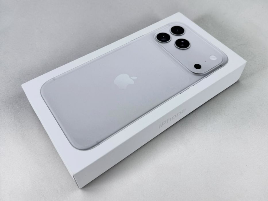 НАЛИЧЕН! Apple iPhone 18 Pro 512GB Silver Neverlock EU Гаранция!