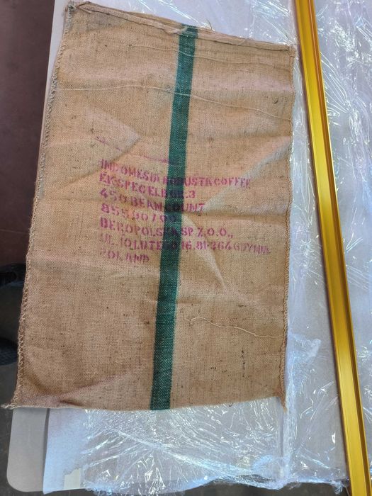 Продавам Конопени чували