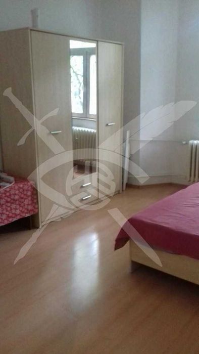 Дава се под наем Двустаен апартамент в София, Яворов - 40 кв.м за 598.23 € - Снимка #1