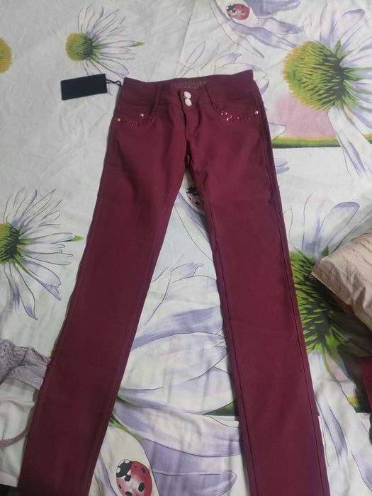 Продам летние женские джинсы