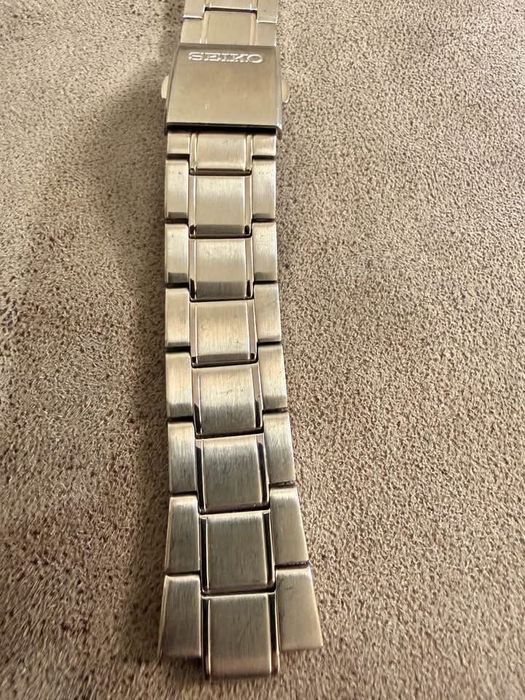 Чисто нова оригинална стоманена верижка Seiko – 22 мм (Пълен комплект)