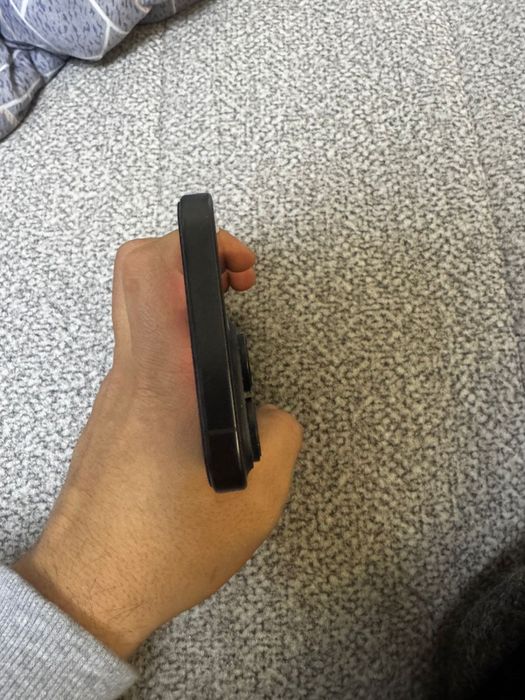 Продам айфон в отличном состоянии