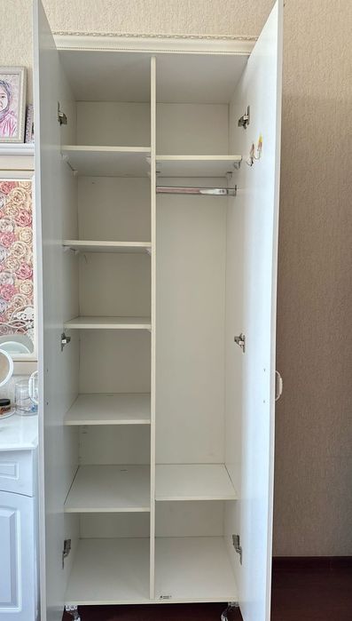 Продам шифонер в отличном состоянии