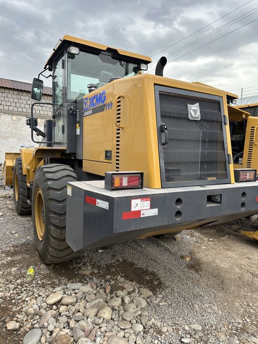 Погрузчик LW500FN