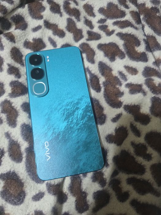 Vivo V40 Lite. 128 Gb