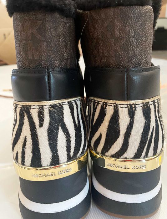 Ghete iarna Michael Kors  piele blana naturala masura 39