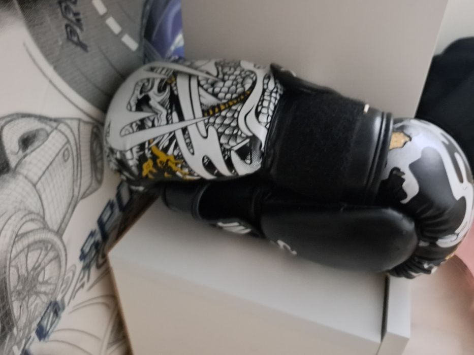 Продажа вещей...