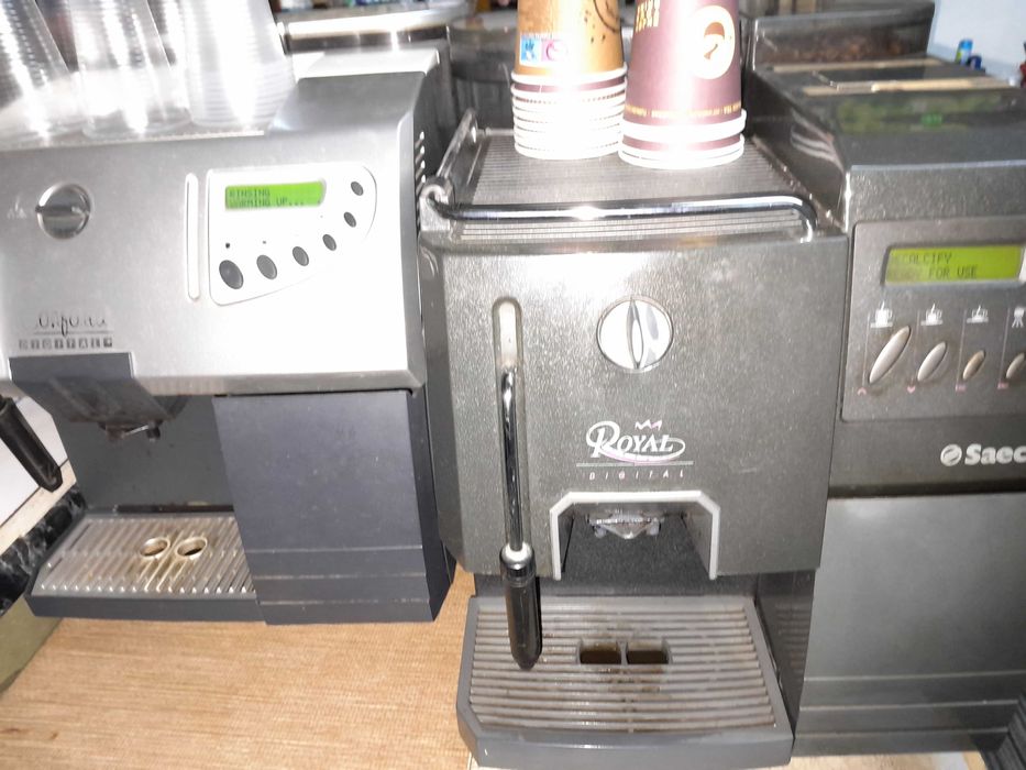 Спешно!  saeco  royal  digital  230 лв. Разпродажба  заведение