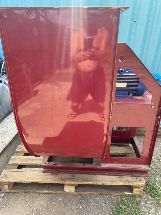 Вытяжка улитка(центробежный вентилятор)