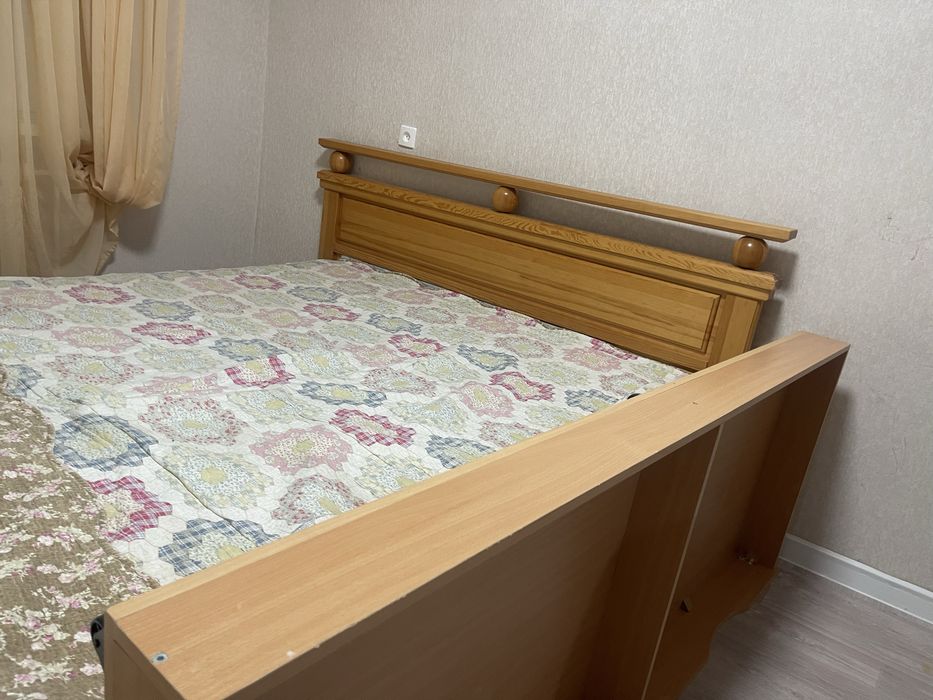 Продам кровать двуспальная