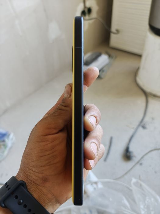 Продам Xiaomi POCO F7 ULTRA 16/512