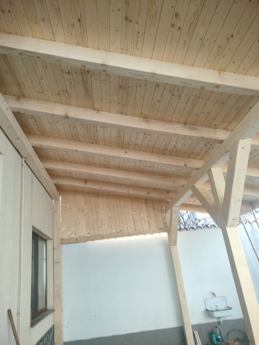 Execută acoperișe bilka