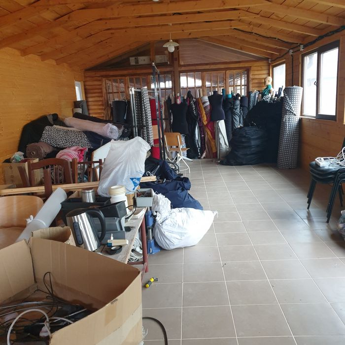 Diferite tesaturi di dezactivare atelirr de croitorie