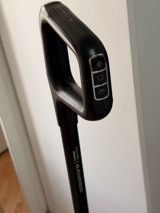 Моющий вертикальный пылесос