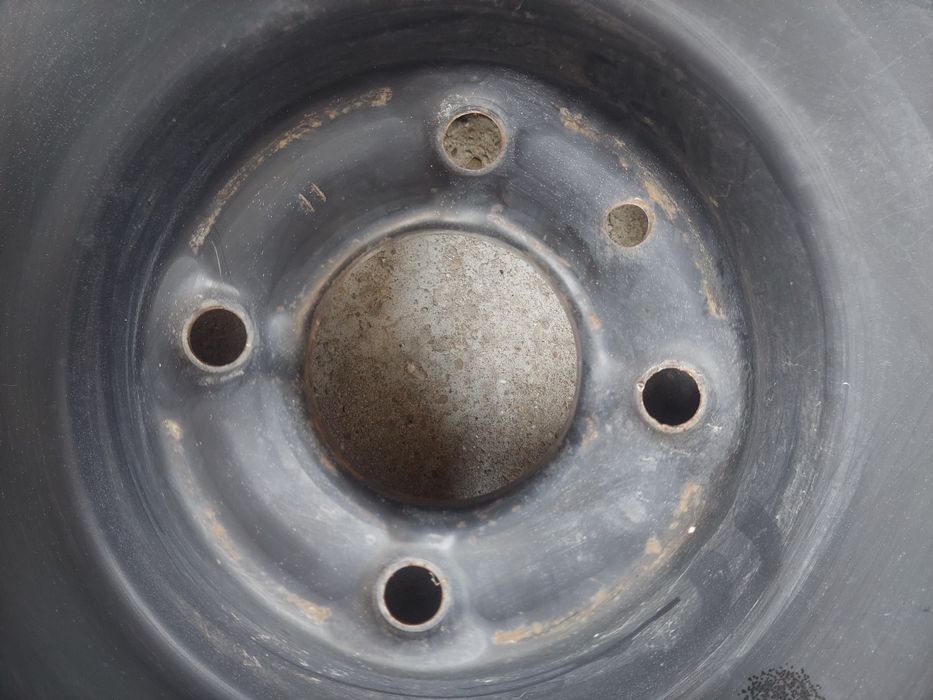 Патерица 115/70 R15