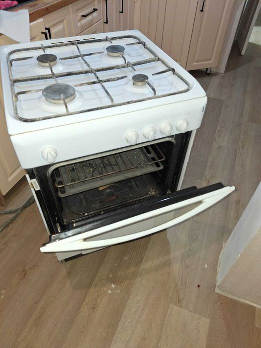 Газовая плита Indesit