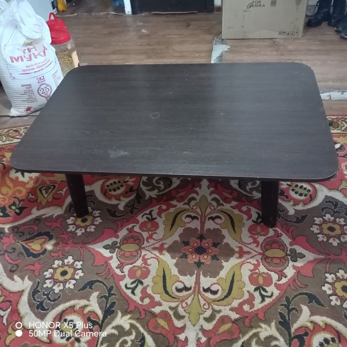 Кухонной стол буу