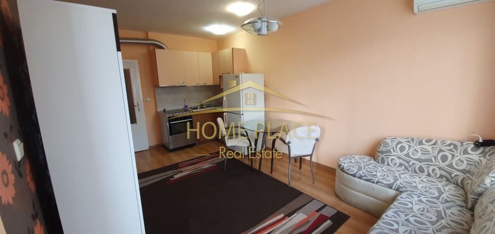 Дава се под наем Двустаен апартамент в Варна, Окръжна болница - 52 кв.м за 484.5 € - Снимка #1