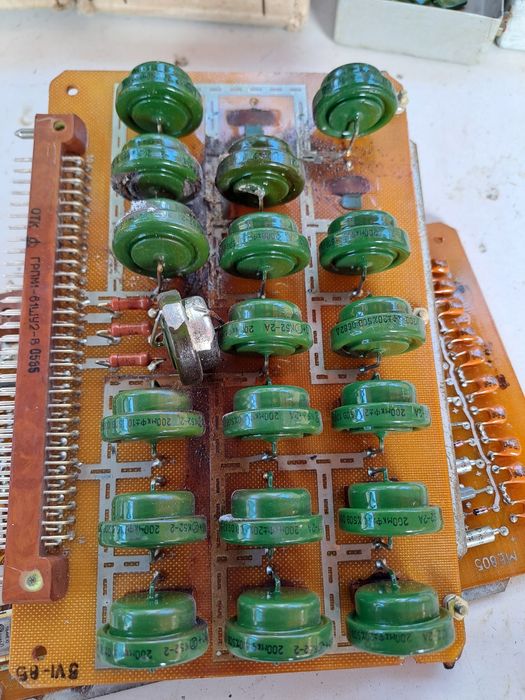 Радиодетали платы приборы